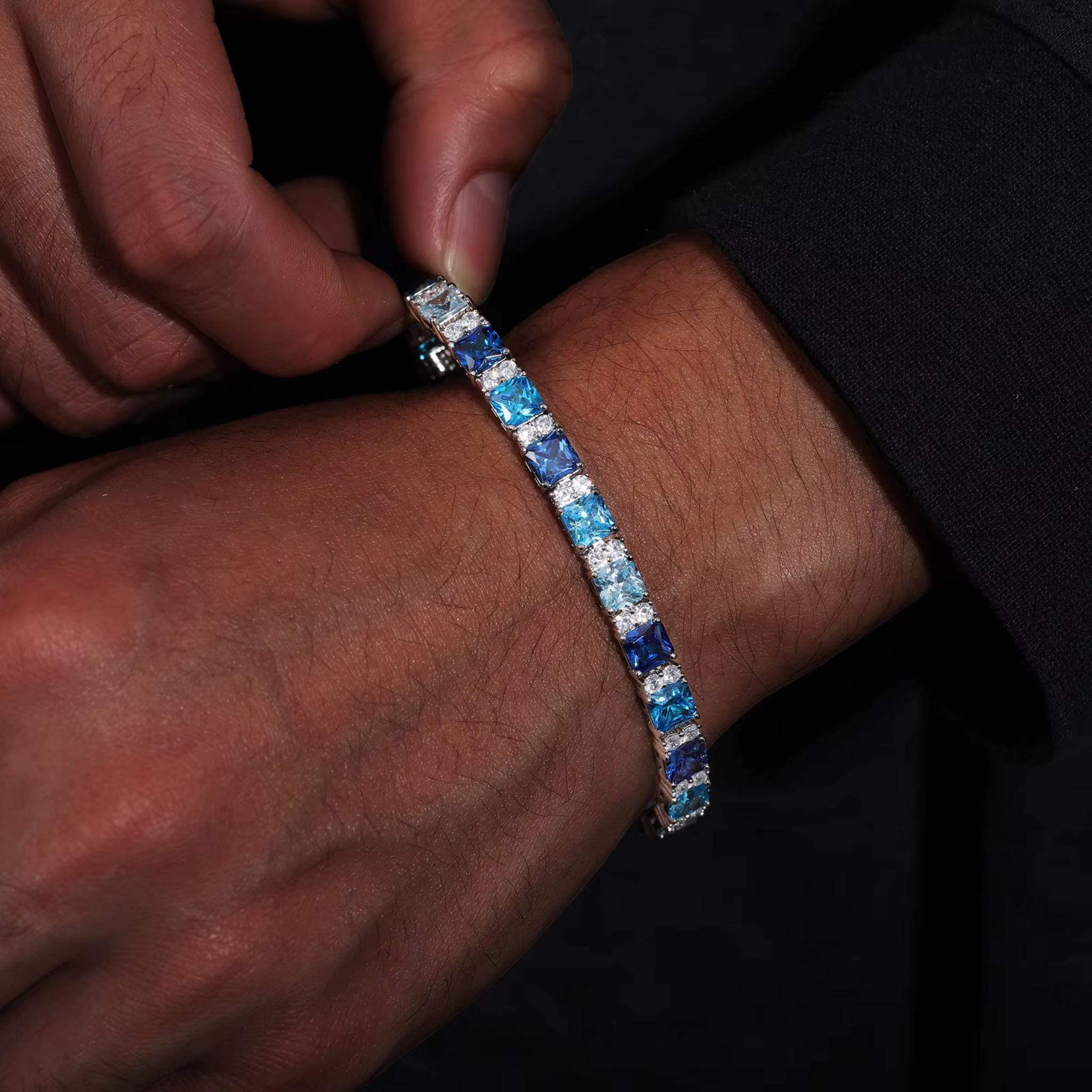 Pulsera cuadrada azul