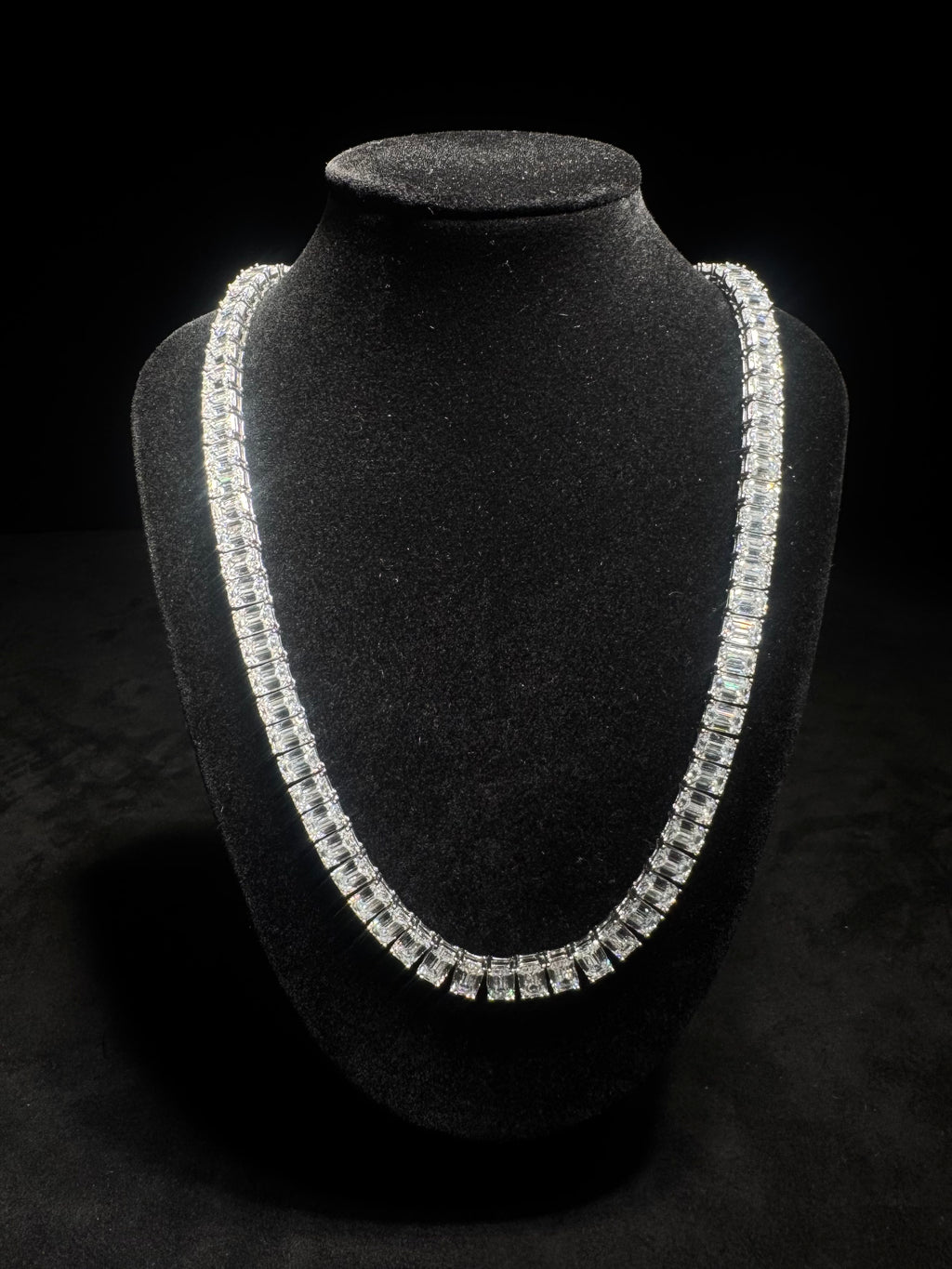 Esmerald 1.0 ct