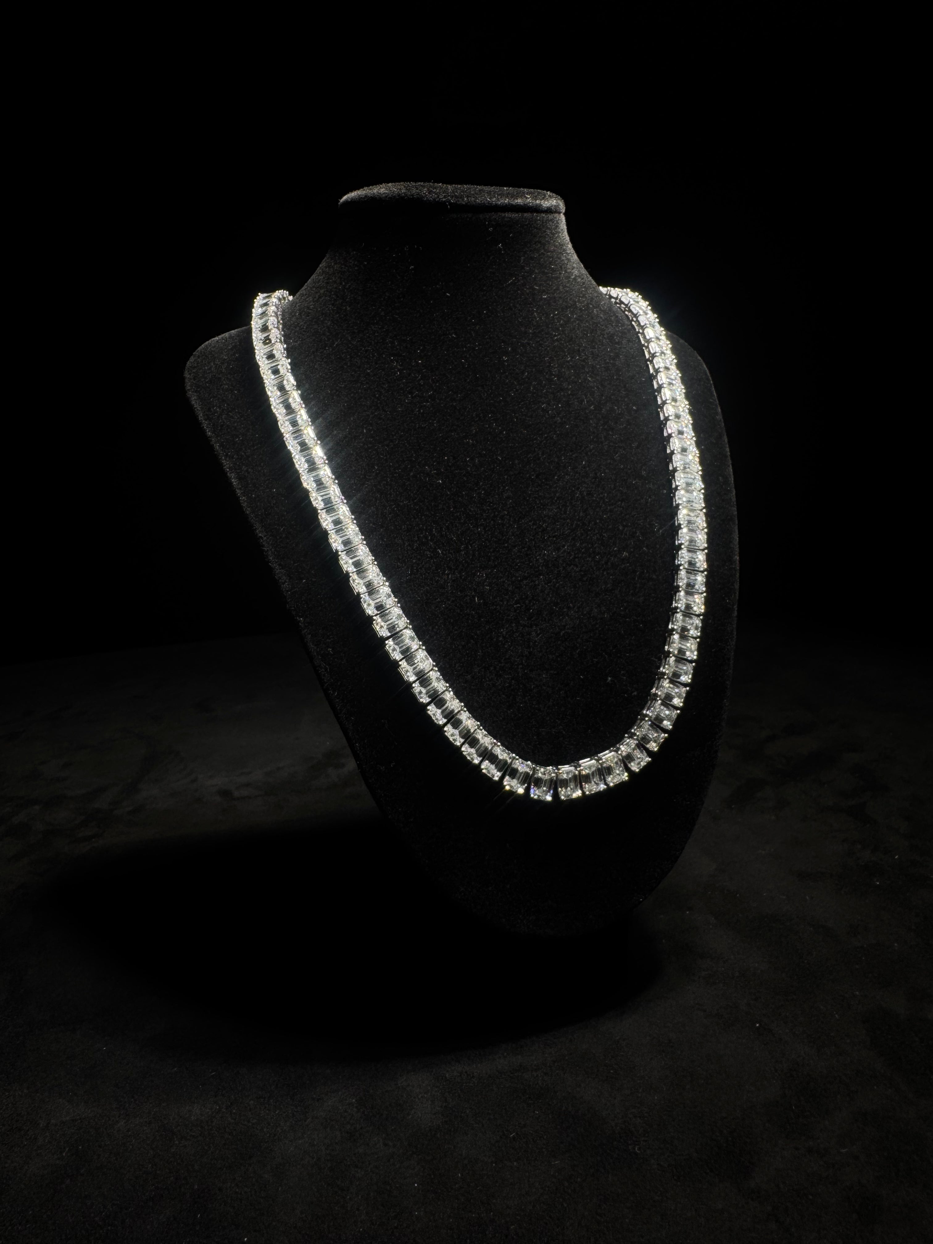 Esmerald 1.0 ct